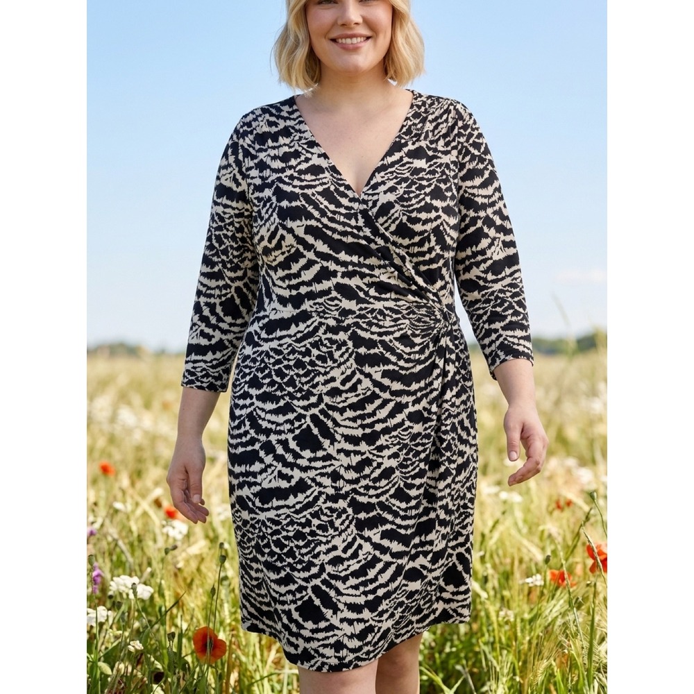 Alfani Woman Black White Abstract Faux Wrap Dress Plus Size 2X 3/4 Sleeve Knee
